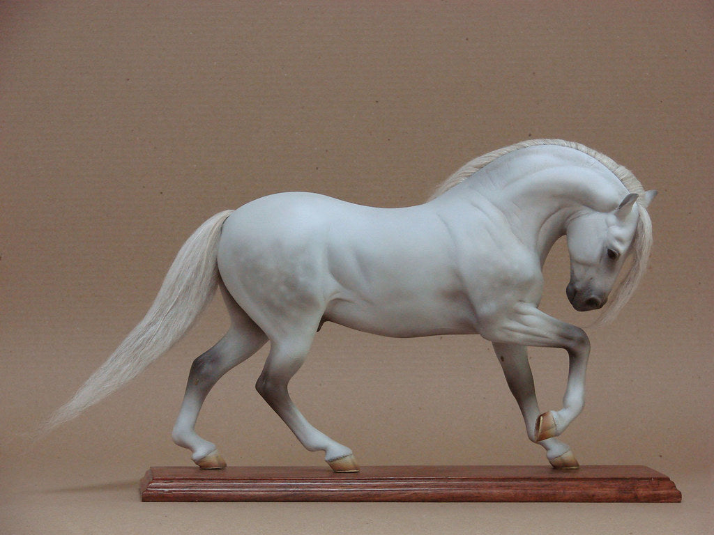 Escultura Cavalo Branco