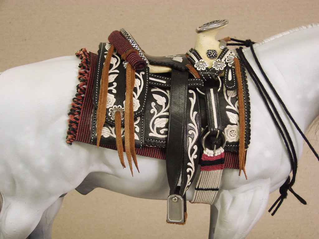 Escultura Cavalo Branco