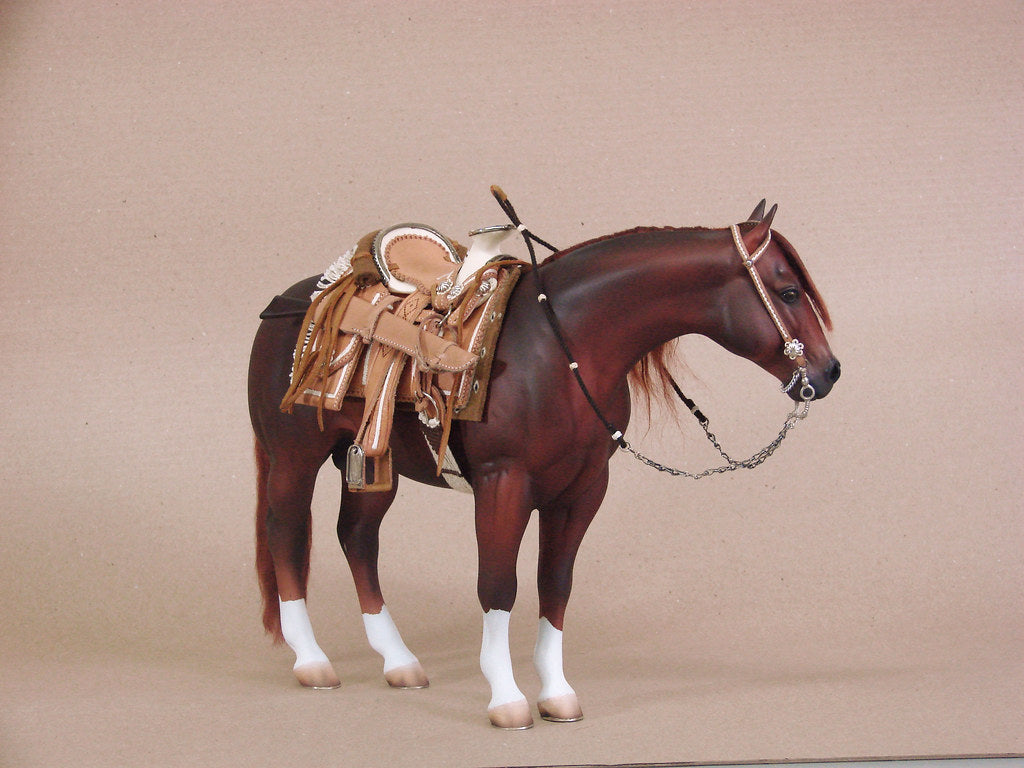 Escultura Cavalo Marrom Escuro