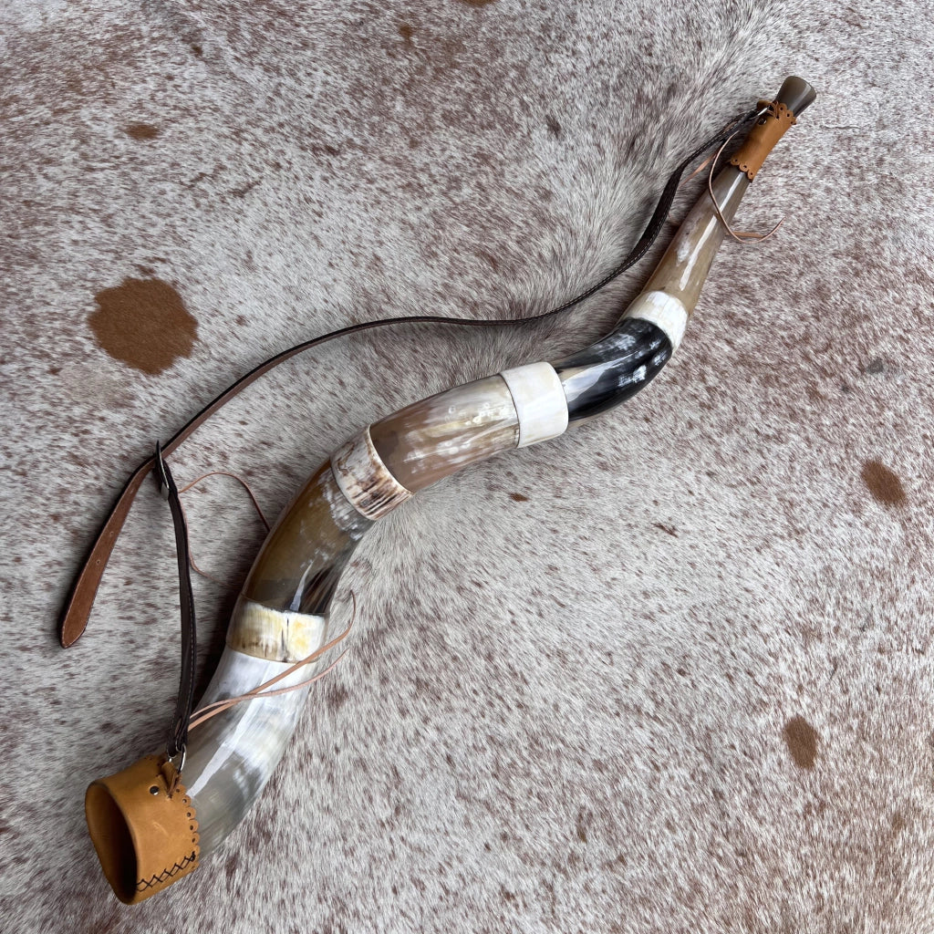 Berrante Luxo Branco Natural – Som Potente e Design Exclusivo