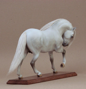 Escultura Cavalo Branco