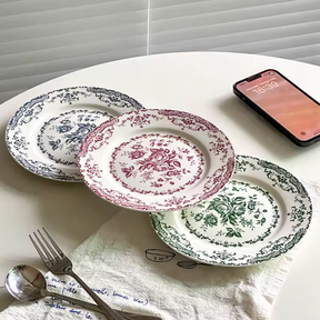 Conjunto de Pratos Retrô de Cerâmica Francesa com Rosas – Edição Limitada
